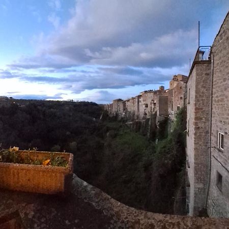 Sospesi Nel Borgo Vitorchiano Exteriör bild