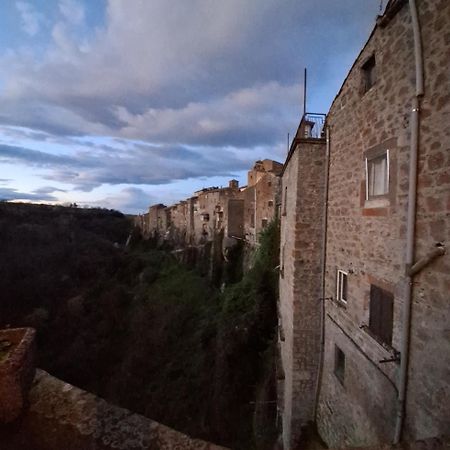 Sospesi Nel Borgo Vitorchiano Exteriör bild