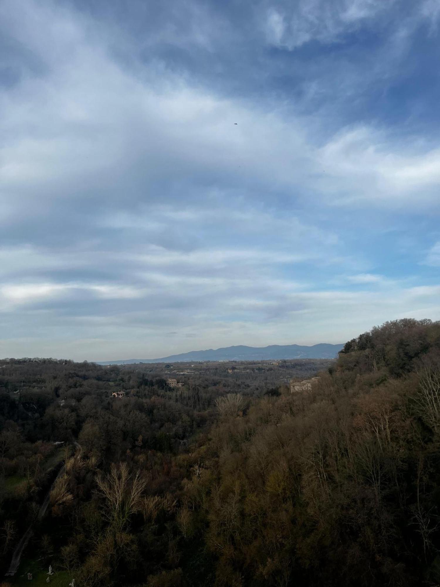 Sospesi Nel Borgo Vitorchiano Exteriör bild