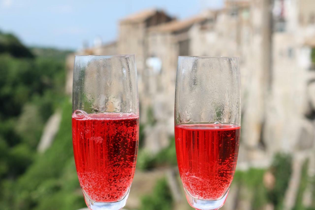 Sospesi Nel Borgo Vitorchiano Exteriör bild